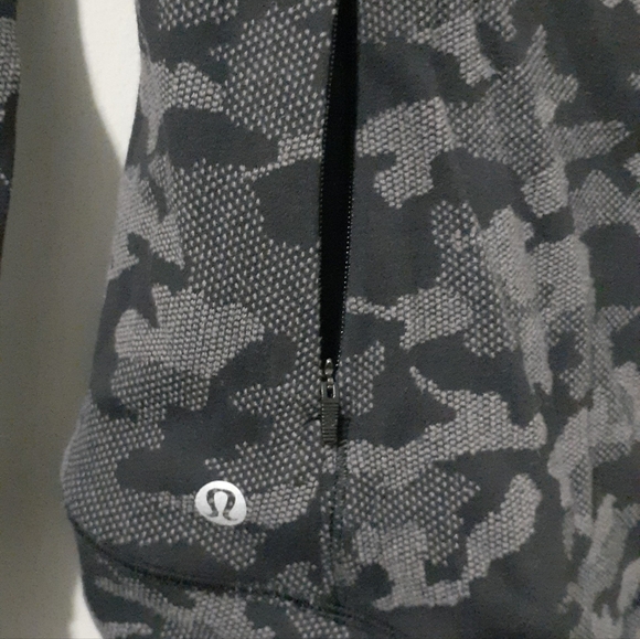 Lululemon rulu run Long Sleeve Heritage Camo Jacquard Blk Lunar Rock 4 - Picture 7 of 7